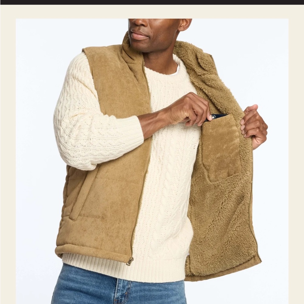 “Weatherproof Vintage” corduroy puffer vest Sherpa-lined large